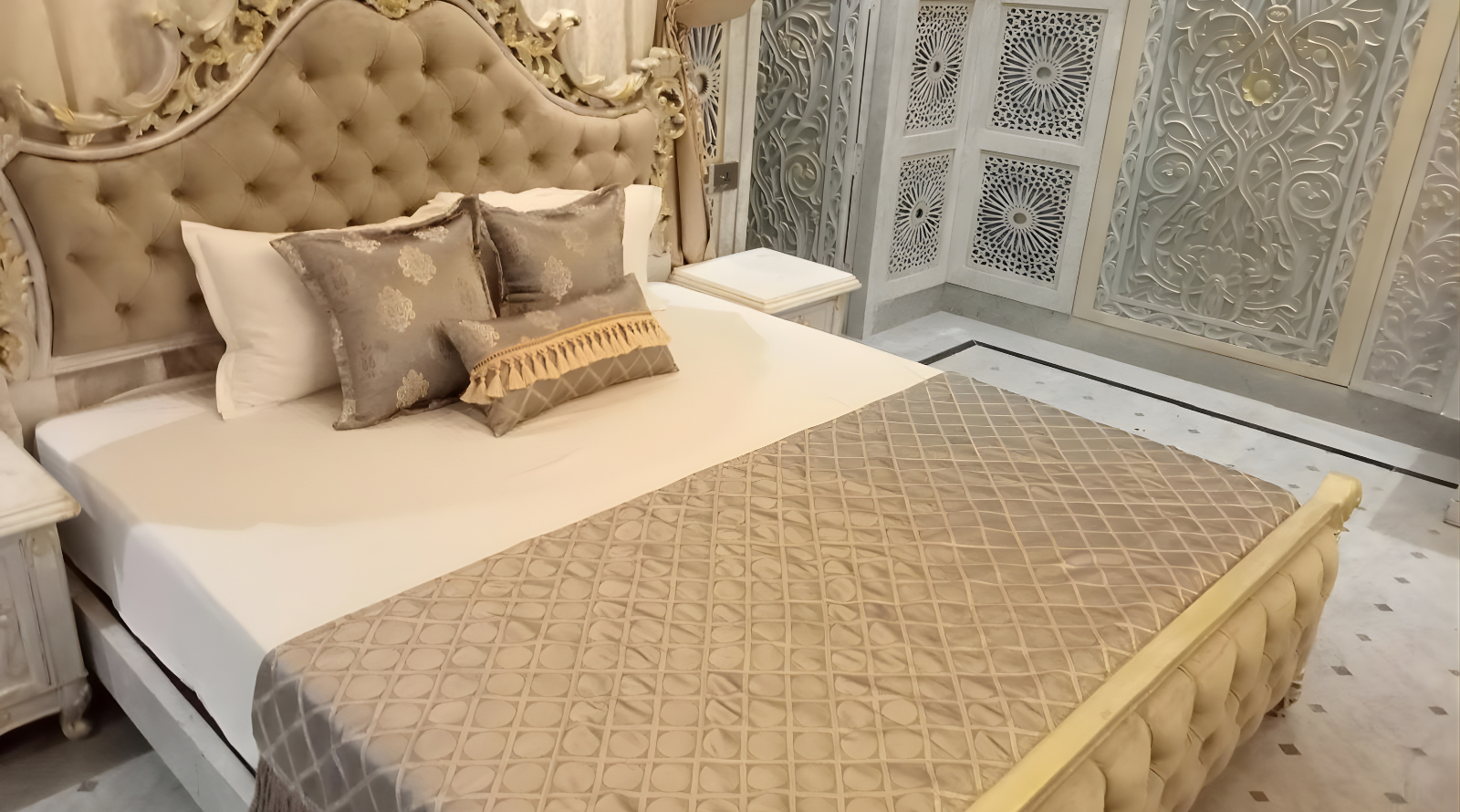 Sofa with Designers Cushions